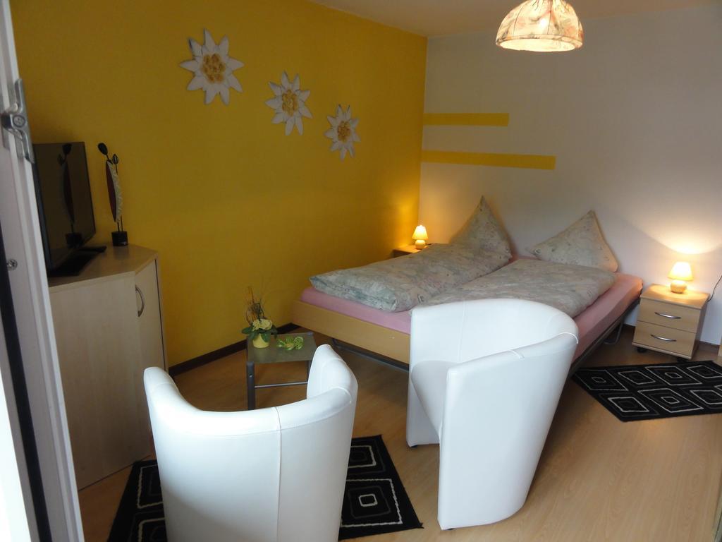 Primavera Hotel 2*